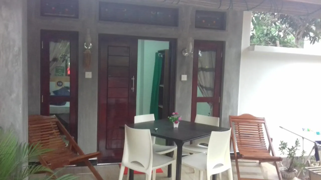 Affittacamere The Villa Sun Shine Batepola