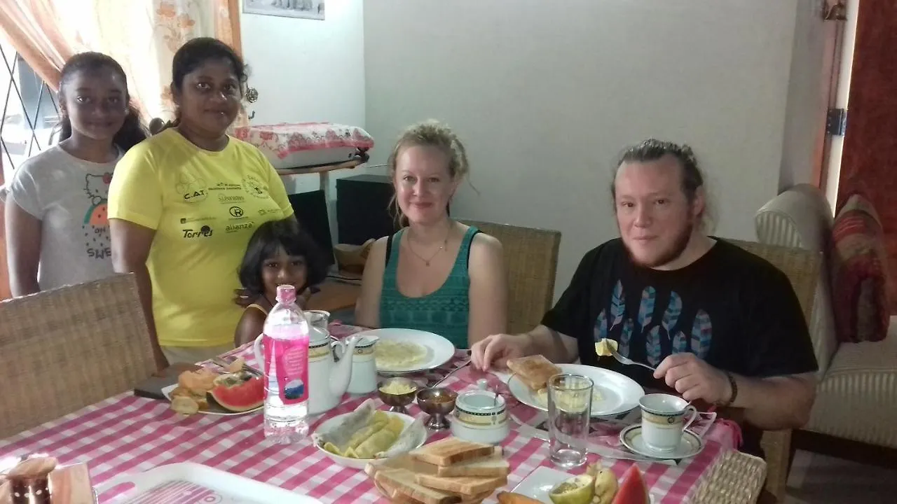 The Villa Sun Shine Batepola  Guest house